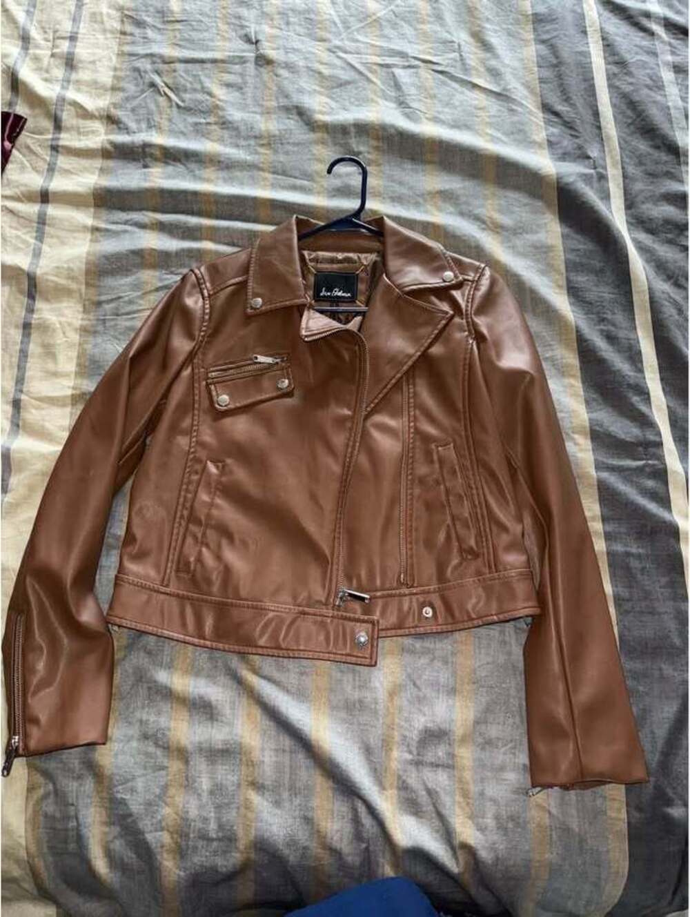 Women’s brown jacket